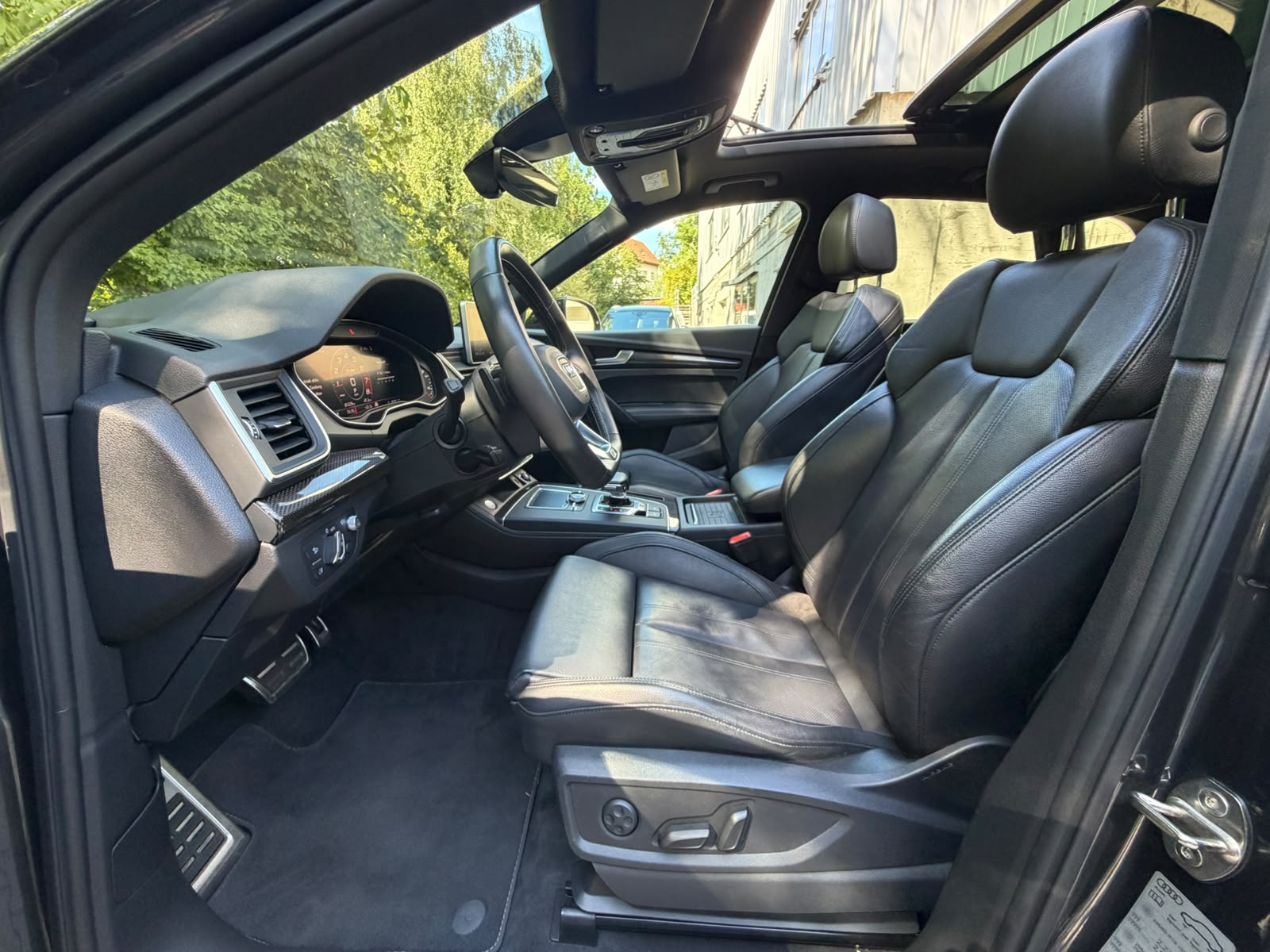 AUDI SQ5 3.0 TFSI quattro S-tronic-image-10