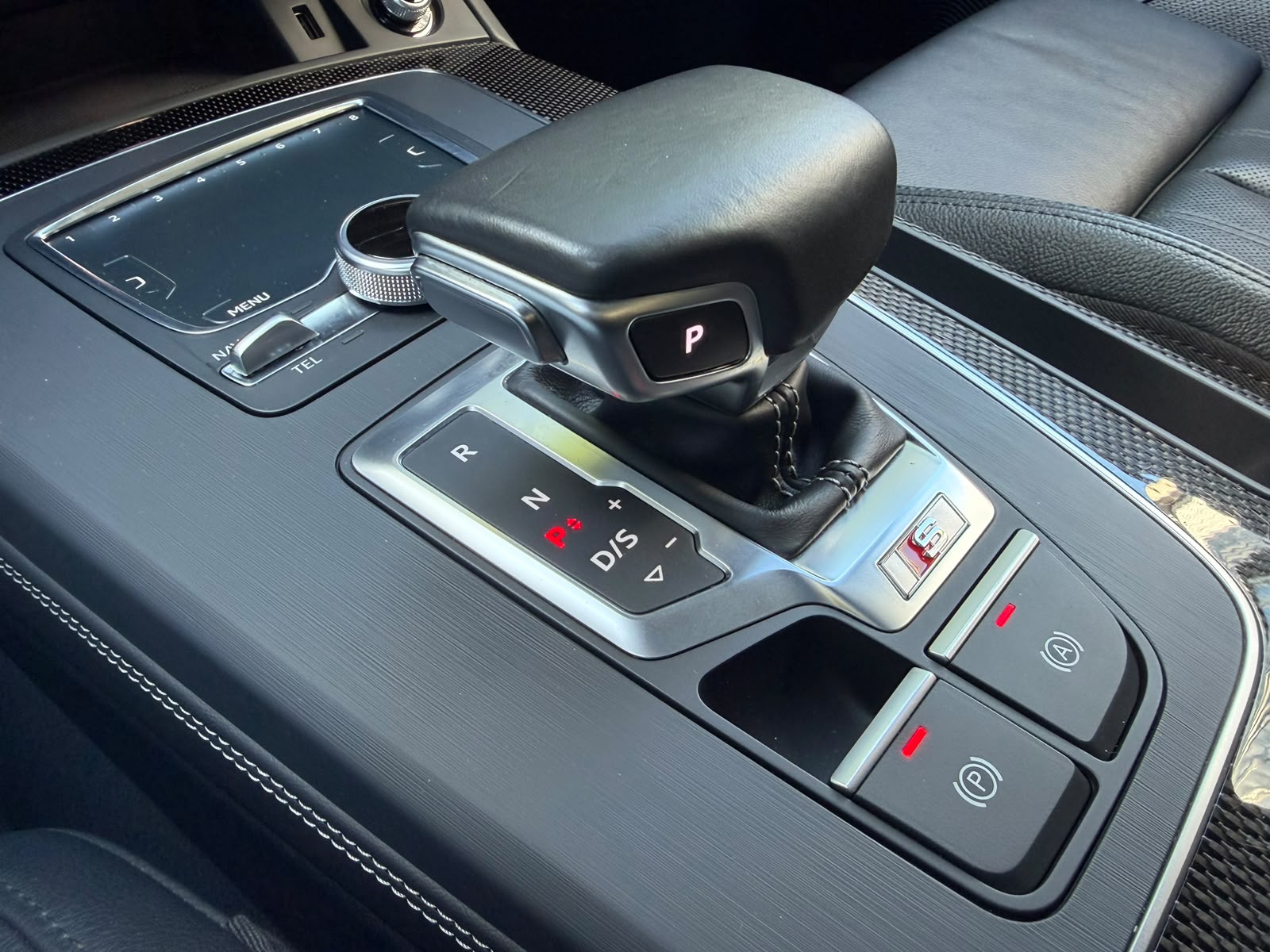 AUDI SQ5 3.0 TFSI quattro S-tronic-image-27