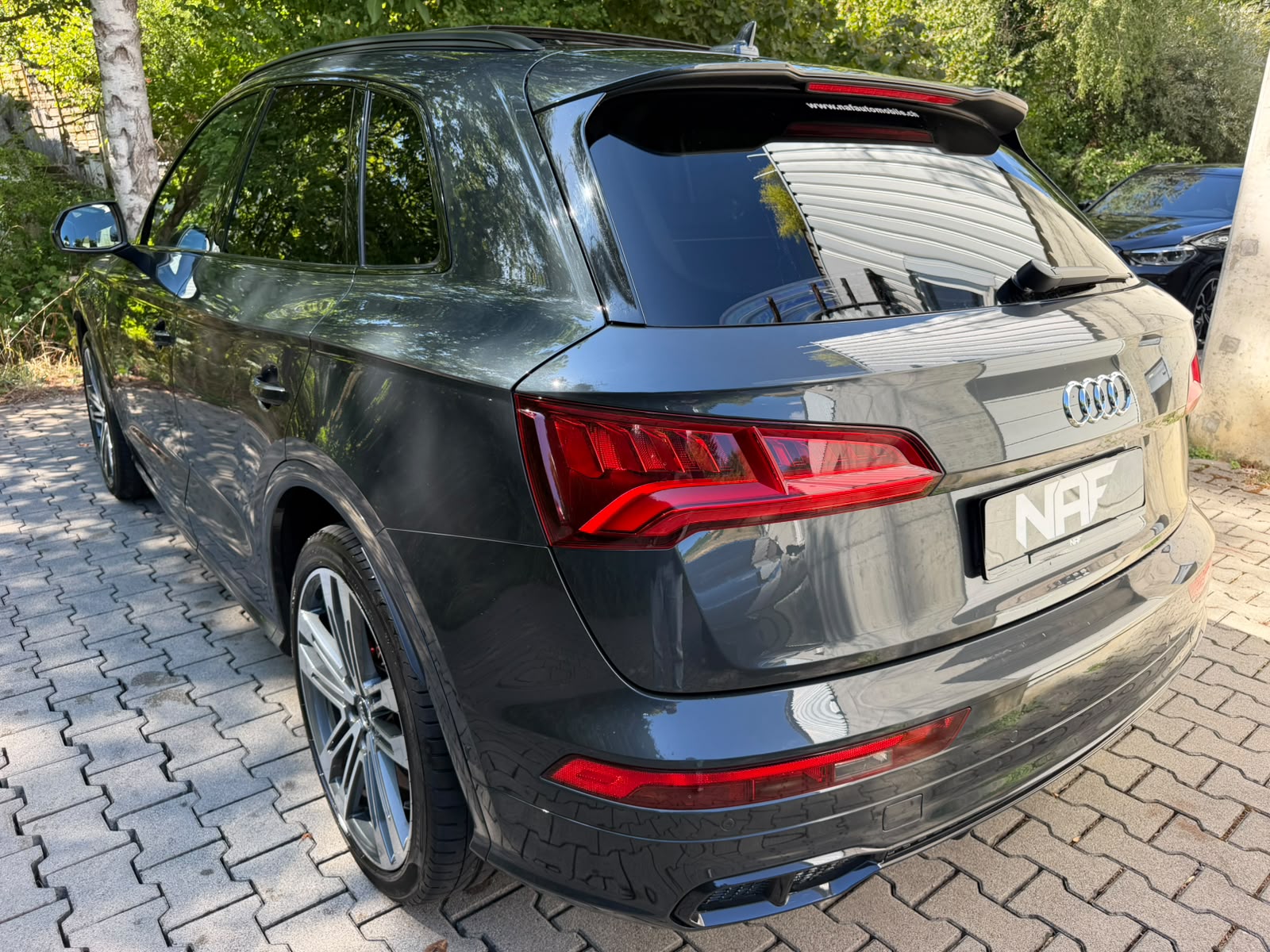 AUDI SQ5 3.0 TFSI quattro S-tronic-image-2