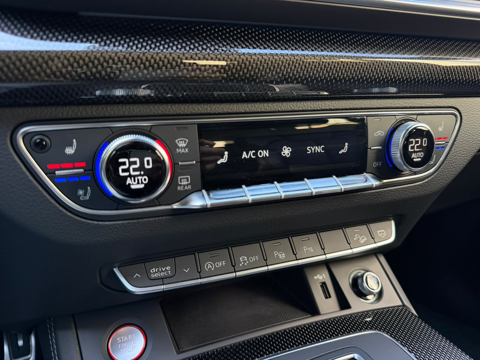AUDI SQ5 3.0 TFSI quattro S-tronic-image-26