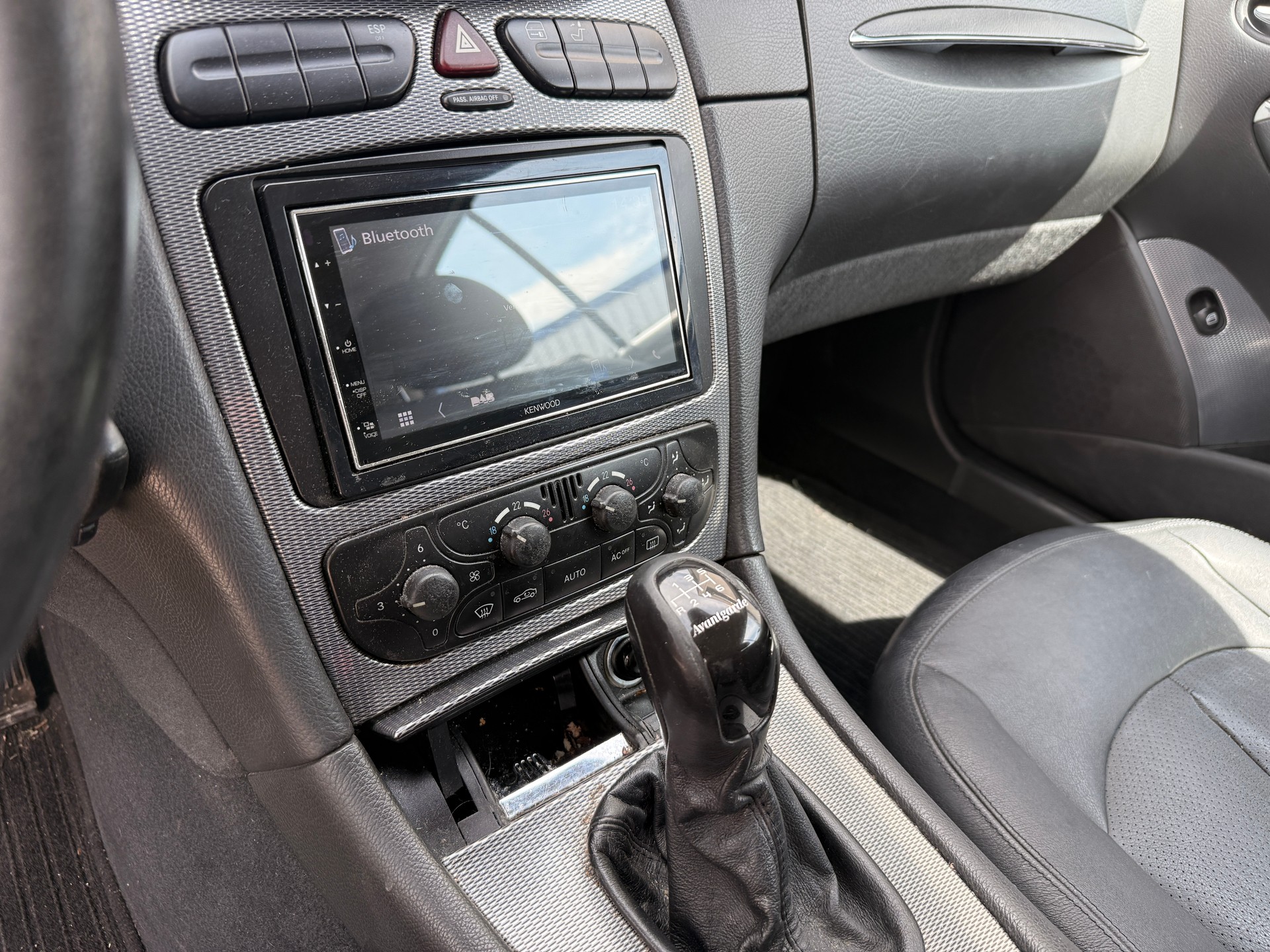 MERCEDES-BENZ CLK 200 Kompressor Avantgarde-image-5