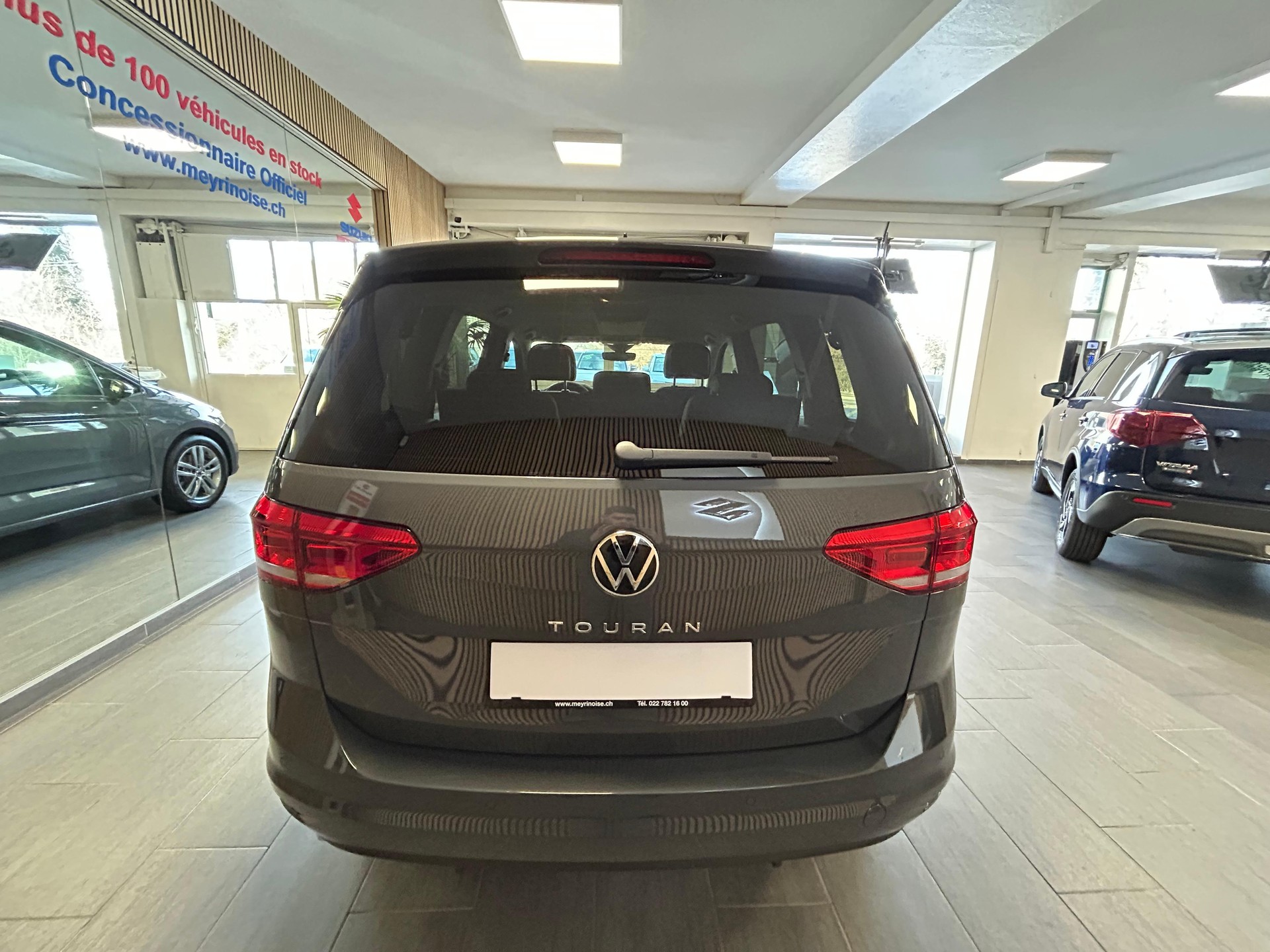 VW Touran 1.5 TSI Comfortline DSG 7 PLACES/7PLATZ-image-6