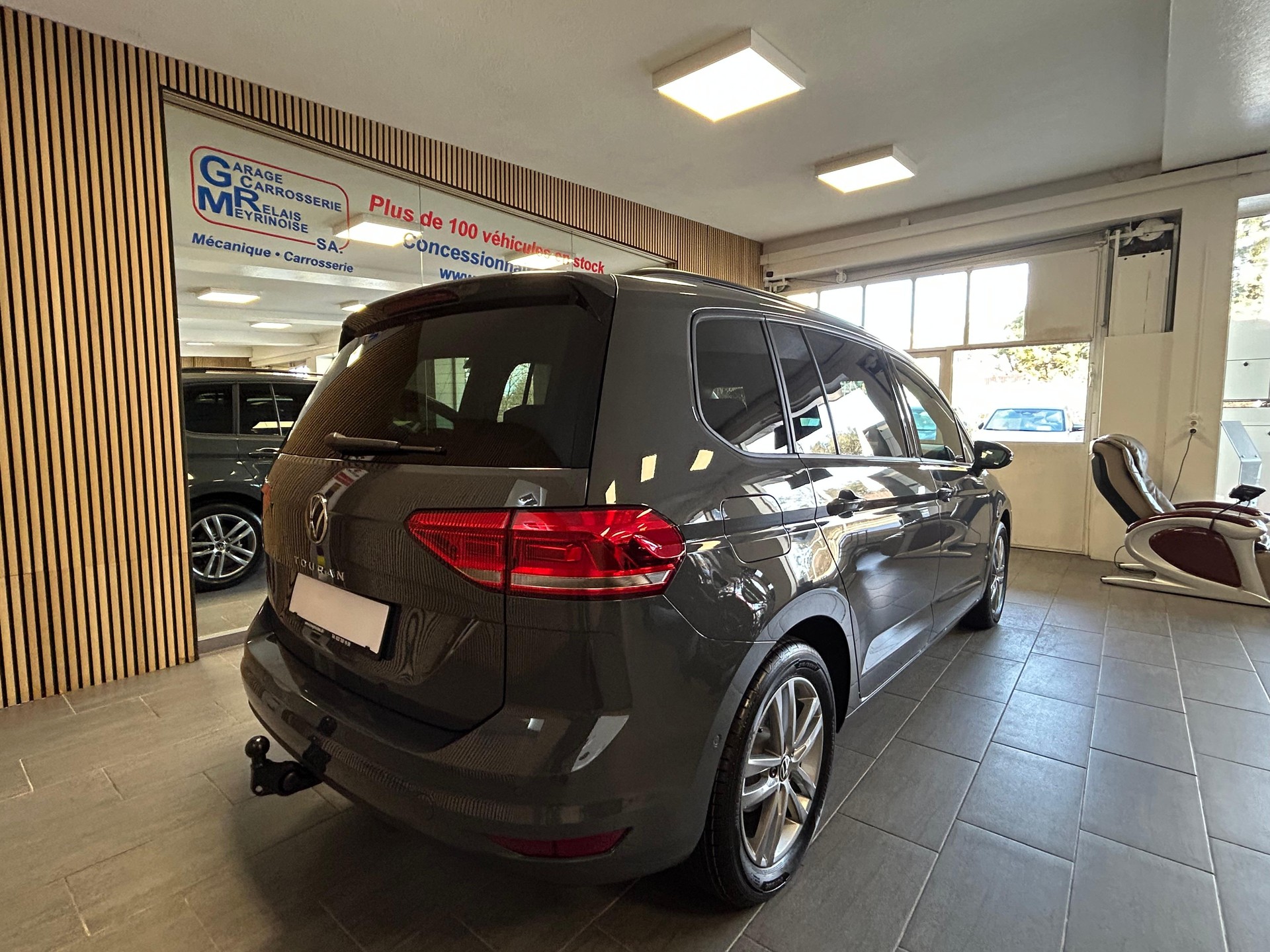VW Touran 1.5 TSI Comfortline DSG 7 PLACES/7PLATZ-image-8