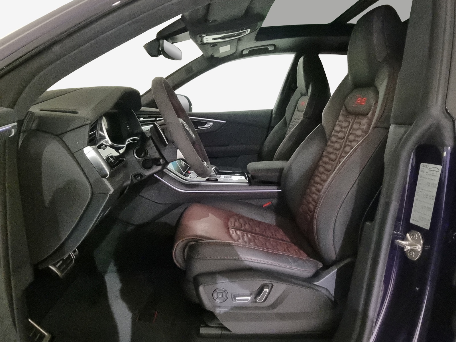 AUDI RSQ8 performance quattro-image-7