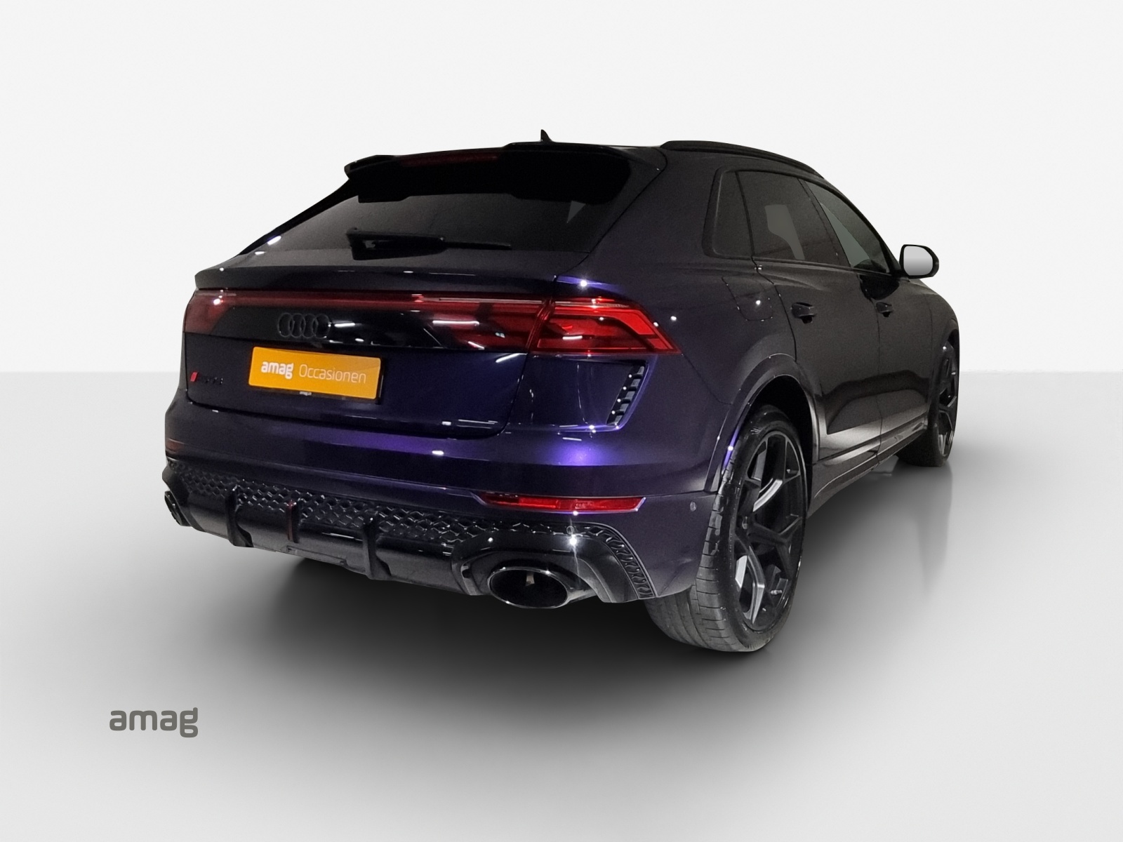 AUDI RSQ8 performance quattro-image-4