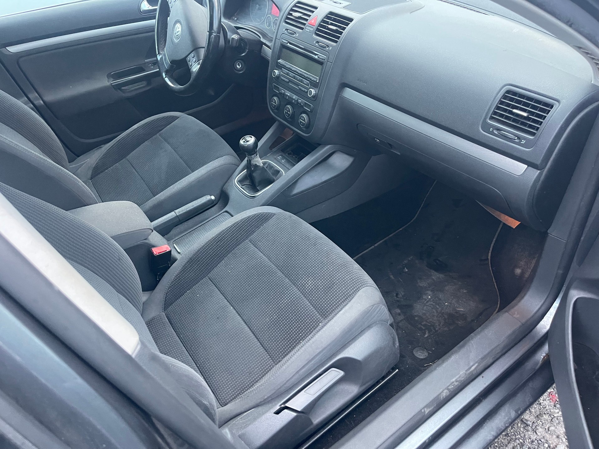 VW Golf Variant 1.9 TDI Value 4Motion-image-8