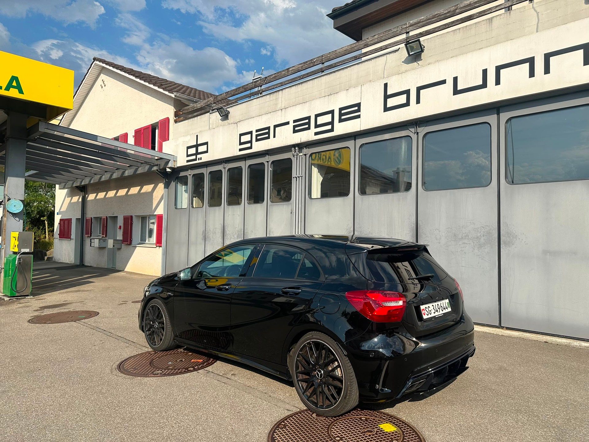 MERCEDES-BENZ A 45 AMG 4Matic Speedshift 7G-DCT-image-2
