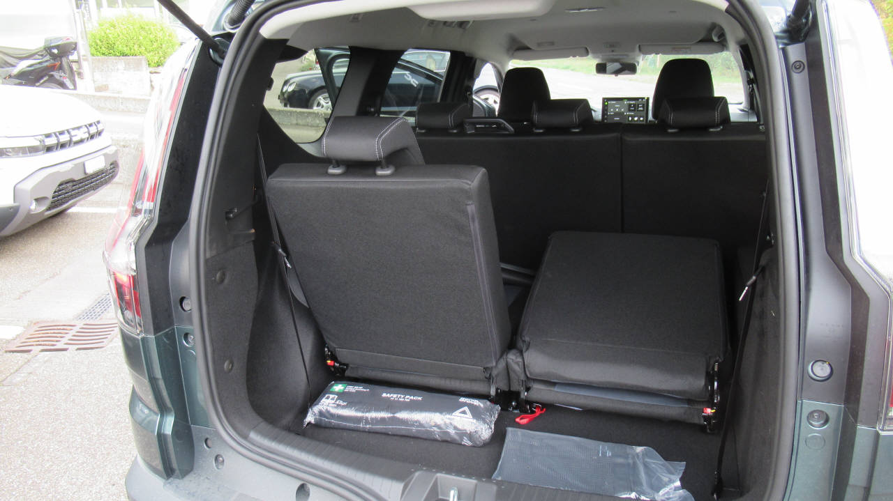 DACIA Jogger 1.8 Hybrid Journey 7P-image-12