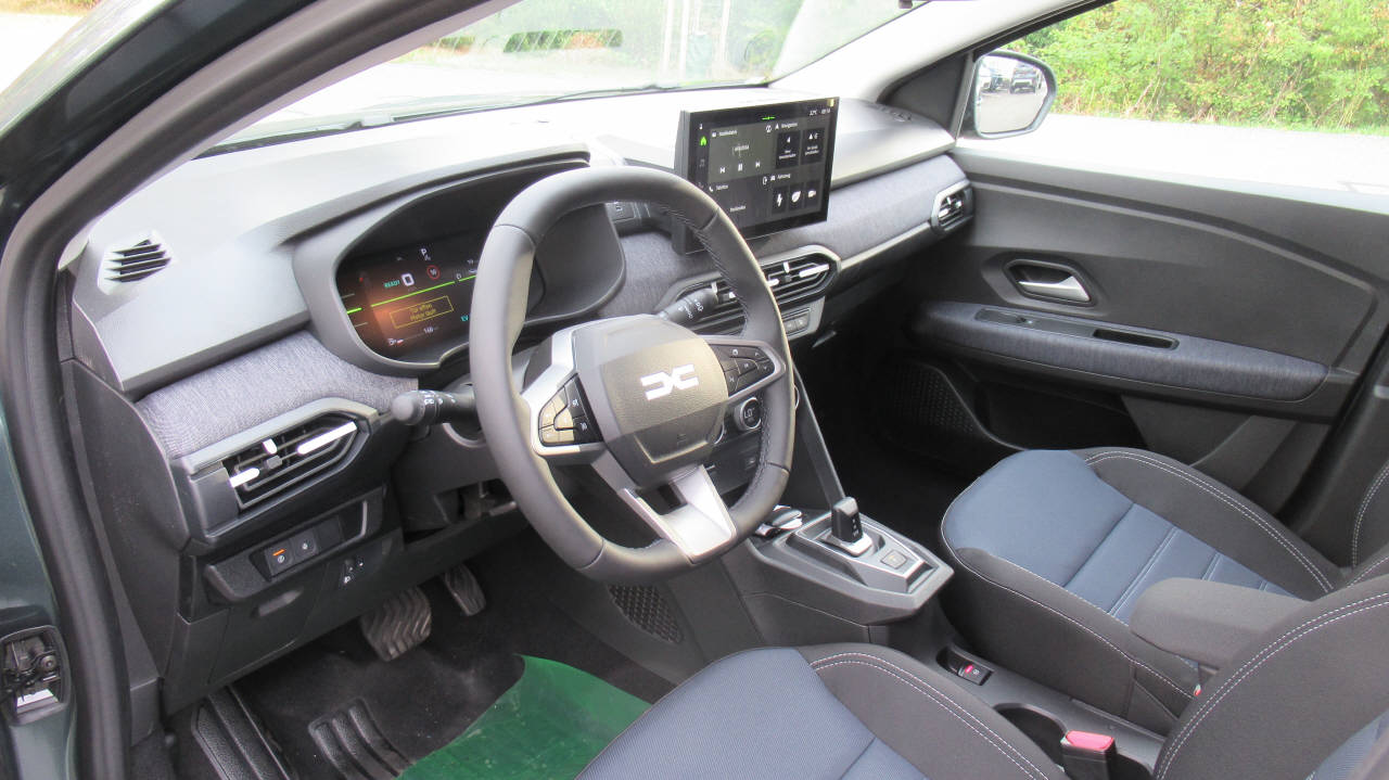 DACIA Jogger 1.8 Hybrid Journey 7P-image-4