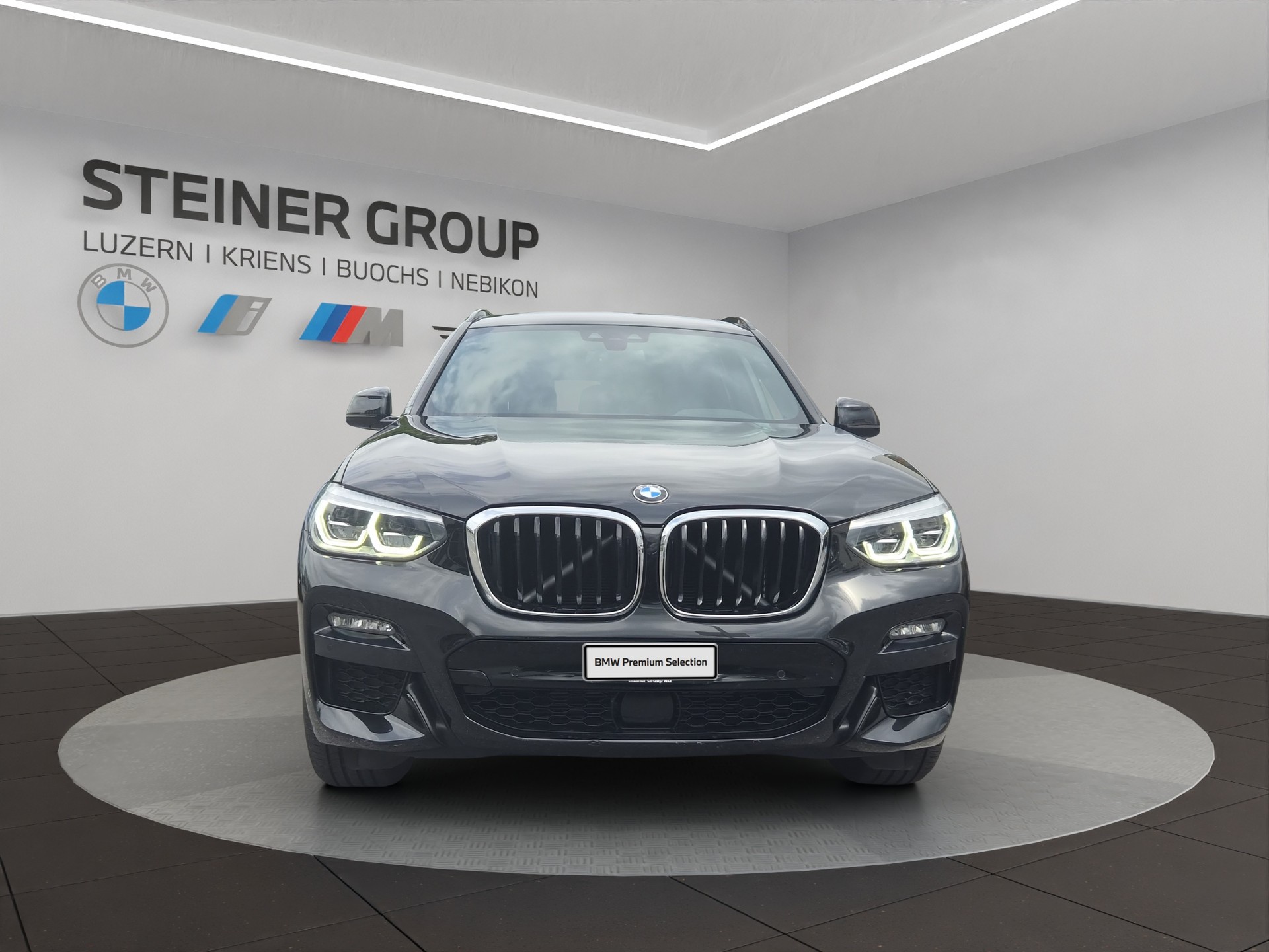 BMW X3 xDrive 30e M Sport-showroom-element-2