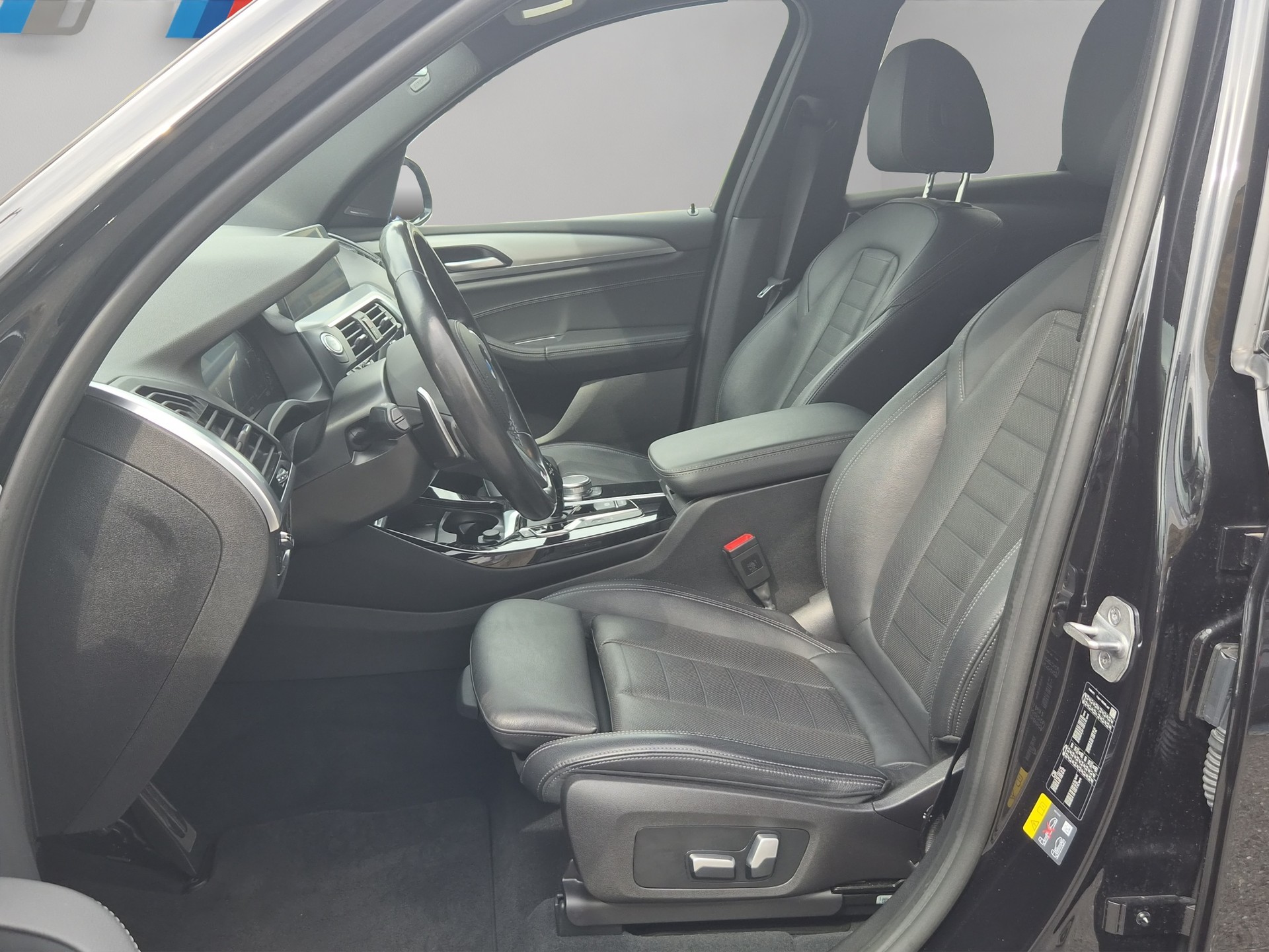 BMW X3 xDrive 30e M Sport-image-11