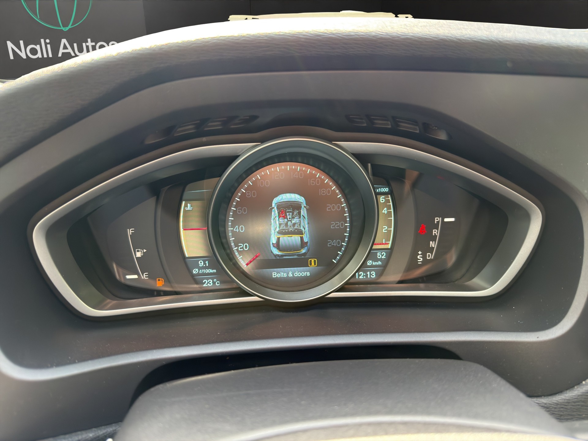 VOLVO V40 Cross Country T4 2.0 AWD Summum Geartronic-image-7