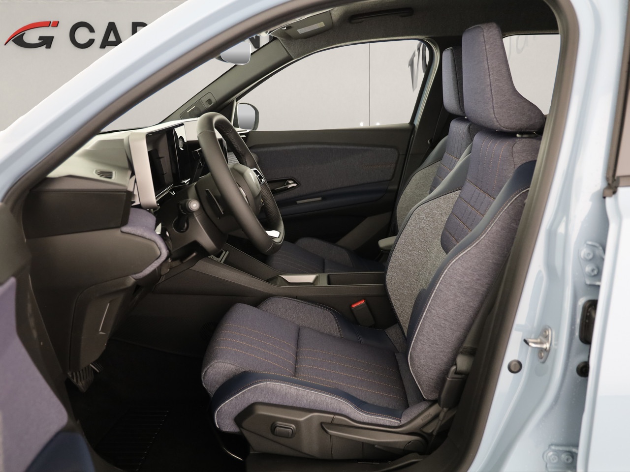 RENAULT R4 E-Tech Comfort Range techno-image-5
