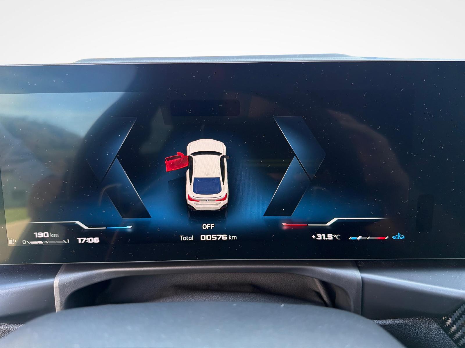 BMW M440i xDrive Gran Coupé-image-13
