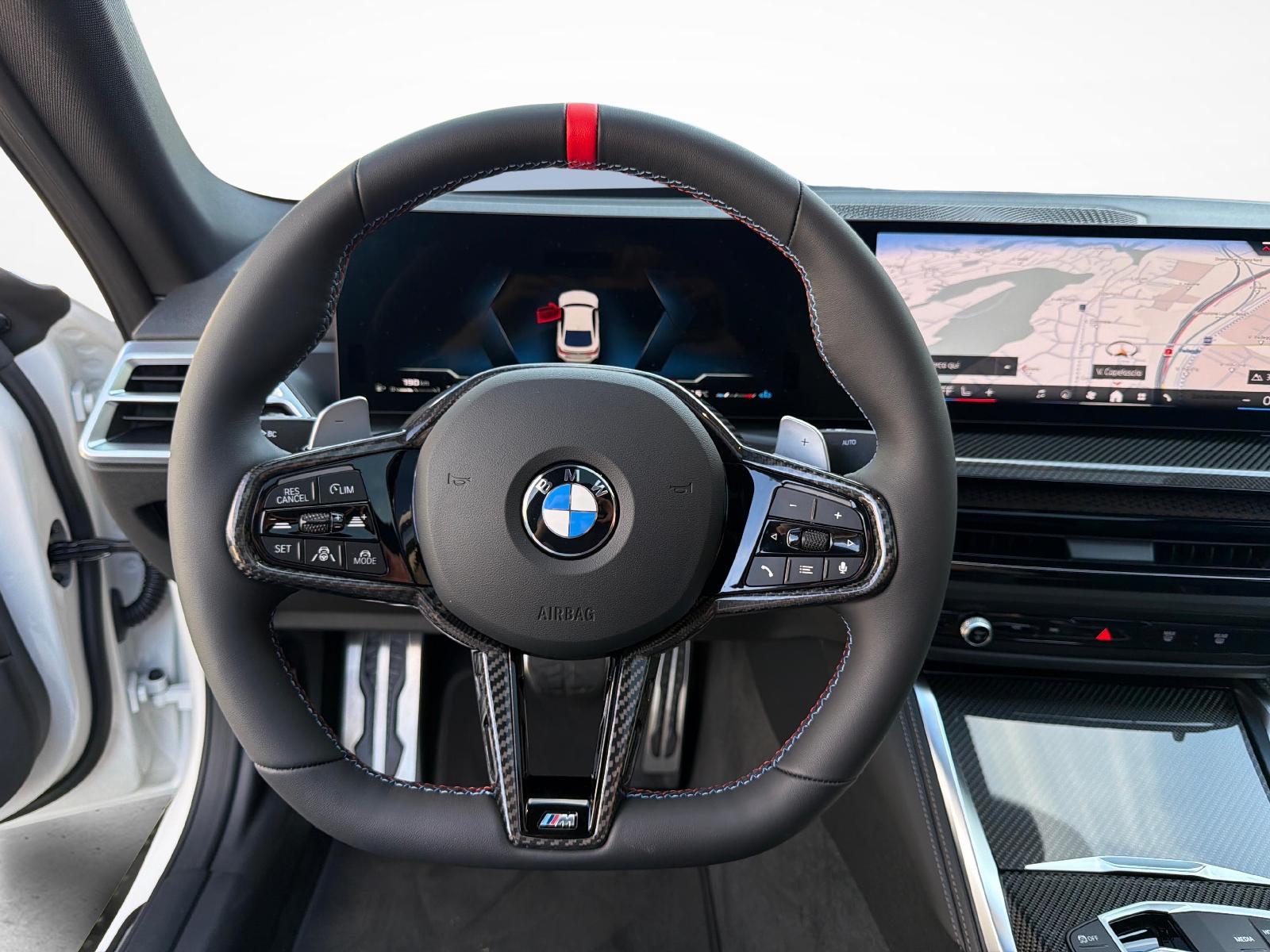 BMW M440i xDrive Gran Coupé-image-12