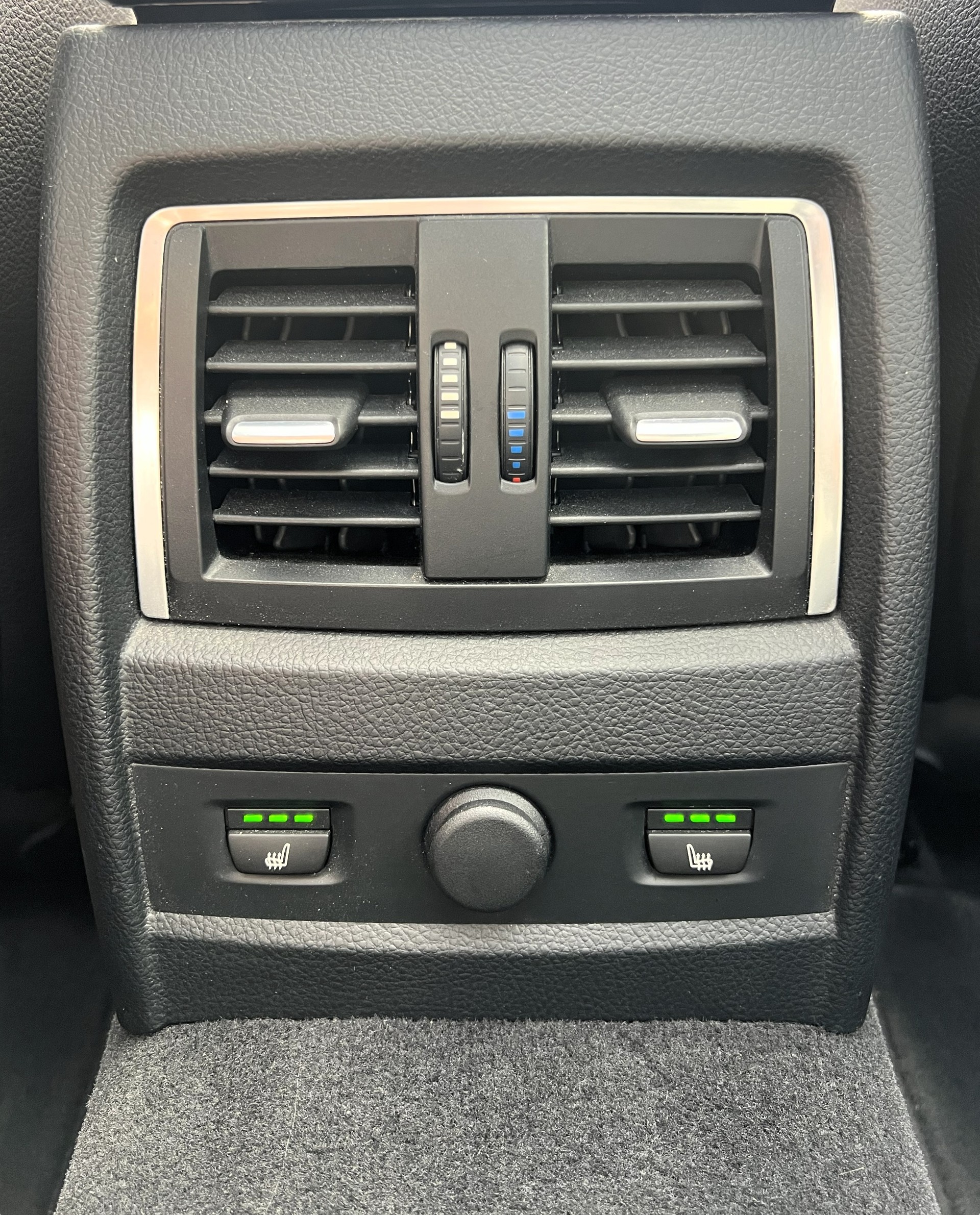 BMW 340i xDrive Touring M Sport Steptronic-image-19