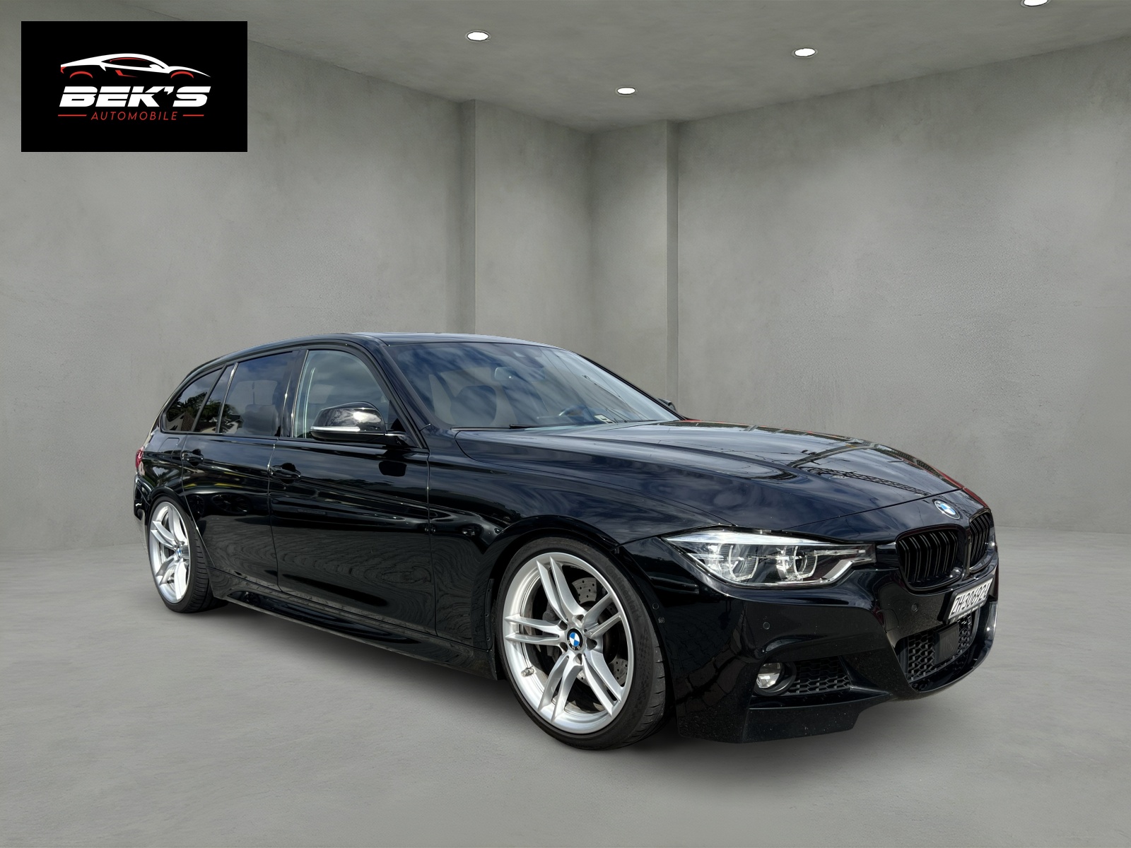 BMW 340i xDrive Touring M Sport Steptronic-image-5