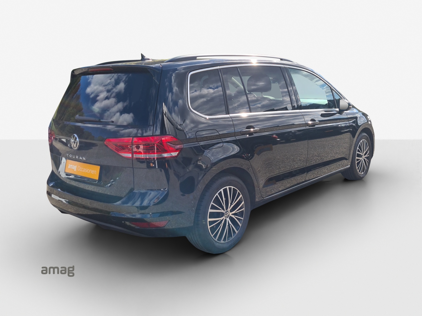 VW Touran 1.5 TSI EVO Comfortline DSG-image-4