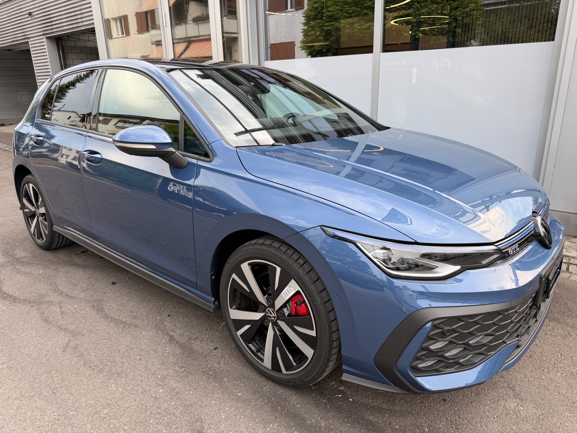 VW Golf 1.5 TSI DSG eHybrid 272 PS GTE *** 360 GRAD KAMERA & HEAD-UP DISPLAY ***-image-2