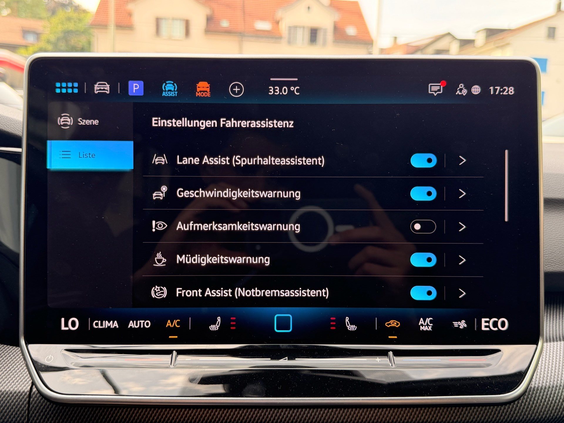 VW Golf 1.5 TSI DSG eHybrid 272 PS GTE *** 360 GRAD KAMERA & HEAD-UP DISPLAY ***-image-18