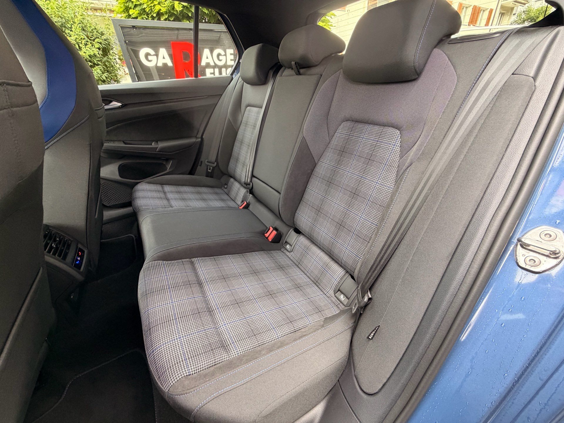 VW Golf 1.5 TSI DSG eHybrid 272 PS GTE *** 360 GRAD KAMERA & HEAD-UP DISPLAY ***-image-29
