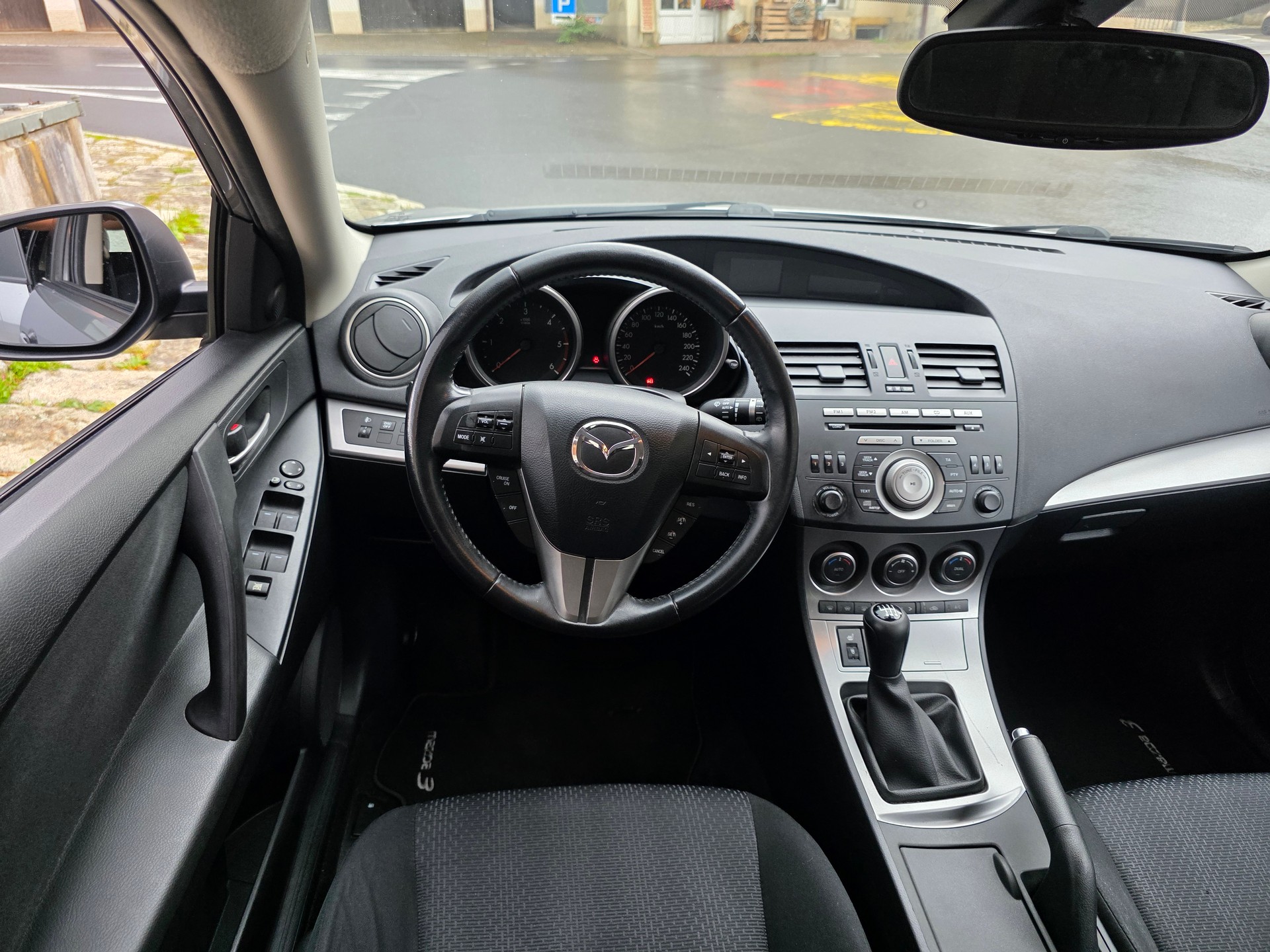 MAZDA 3 2.2 16V CD Exclusive+-image-7
