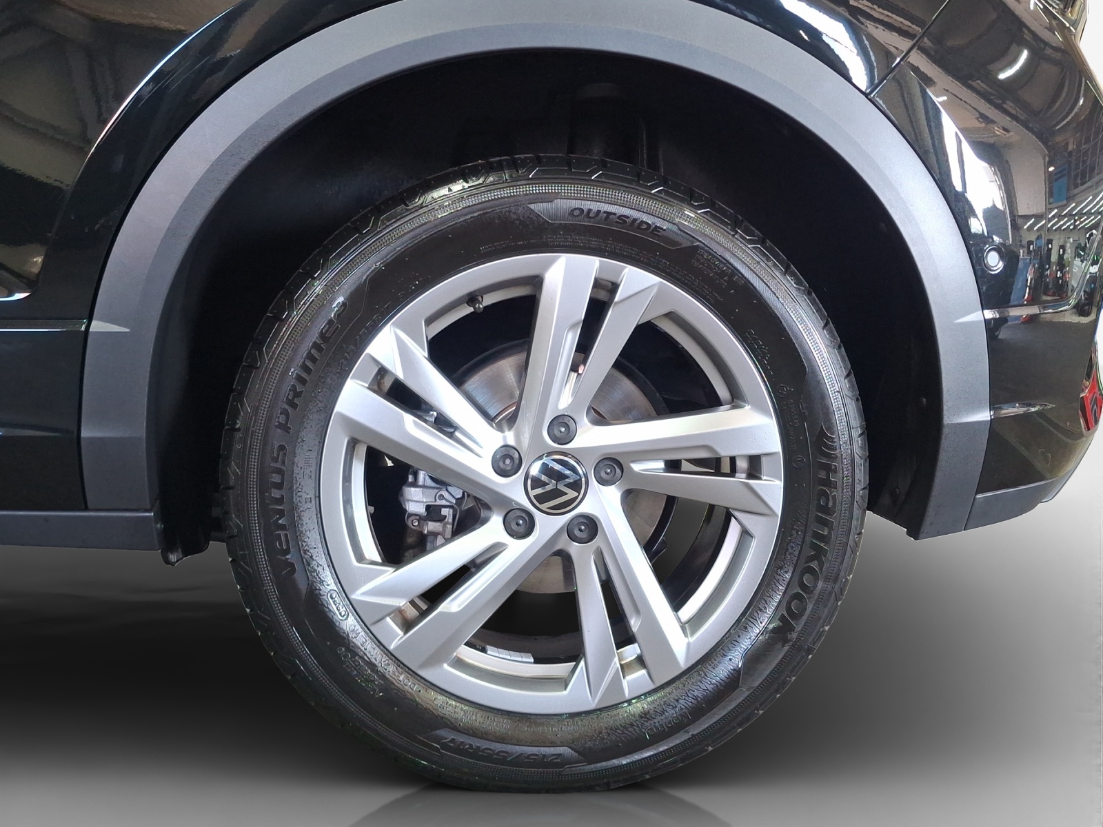 VW T-Roc 2.0 TSI R-Line DSG 4Motion-image-13