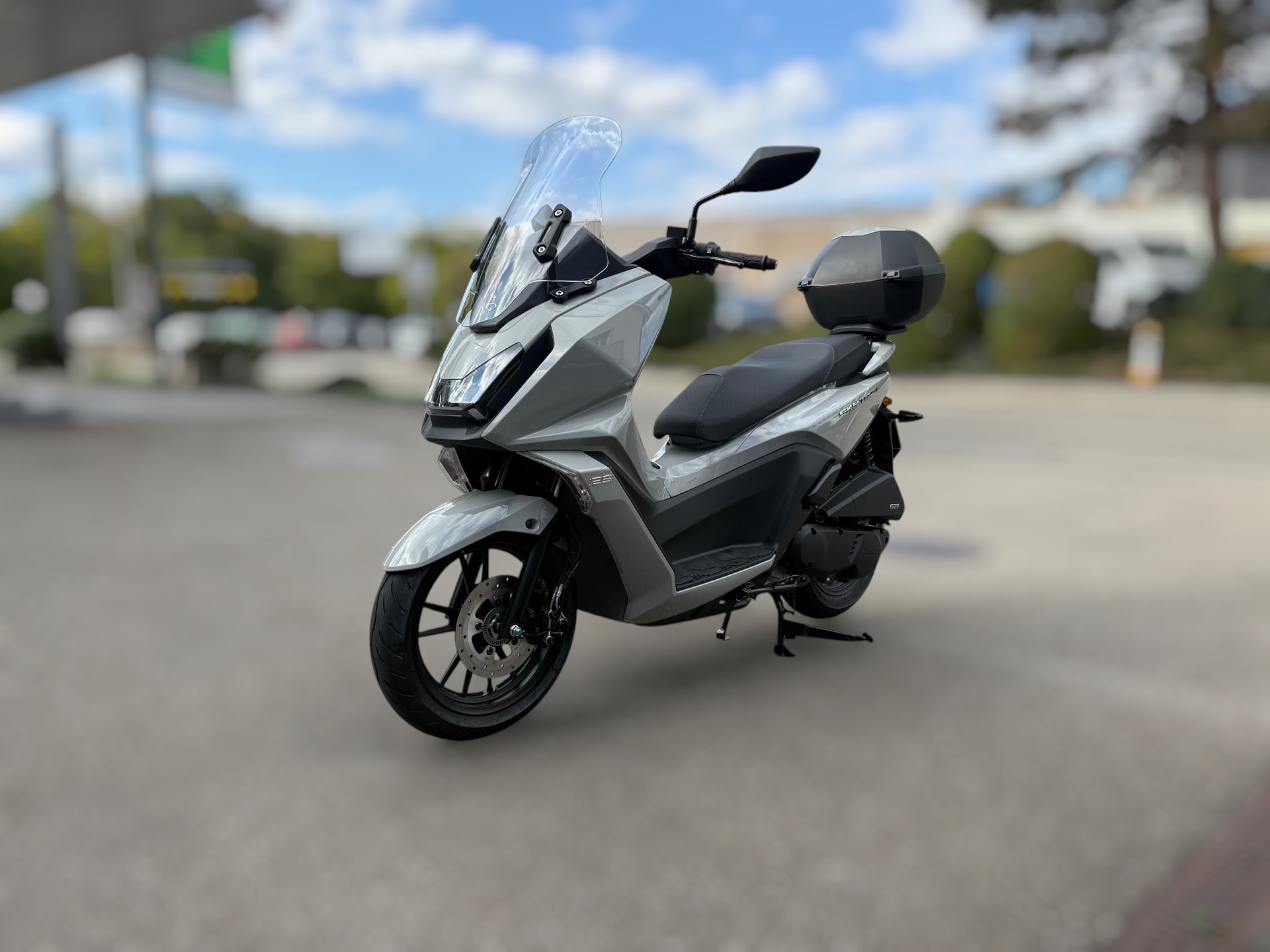 KYMCO Sky Town 125-image-12