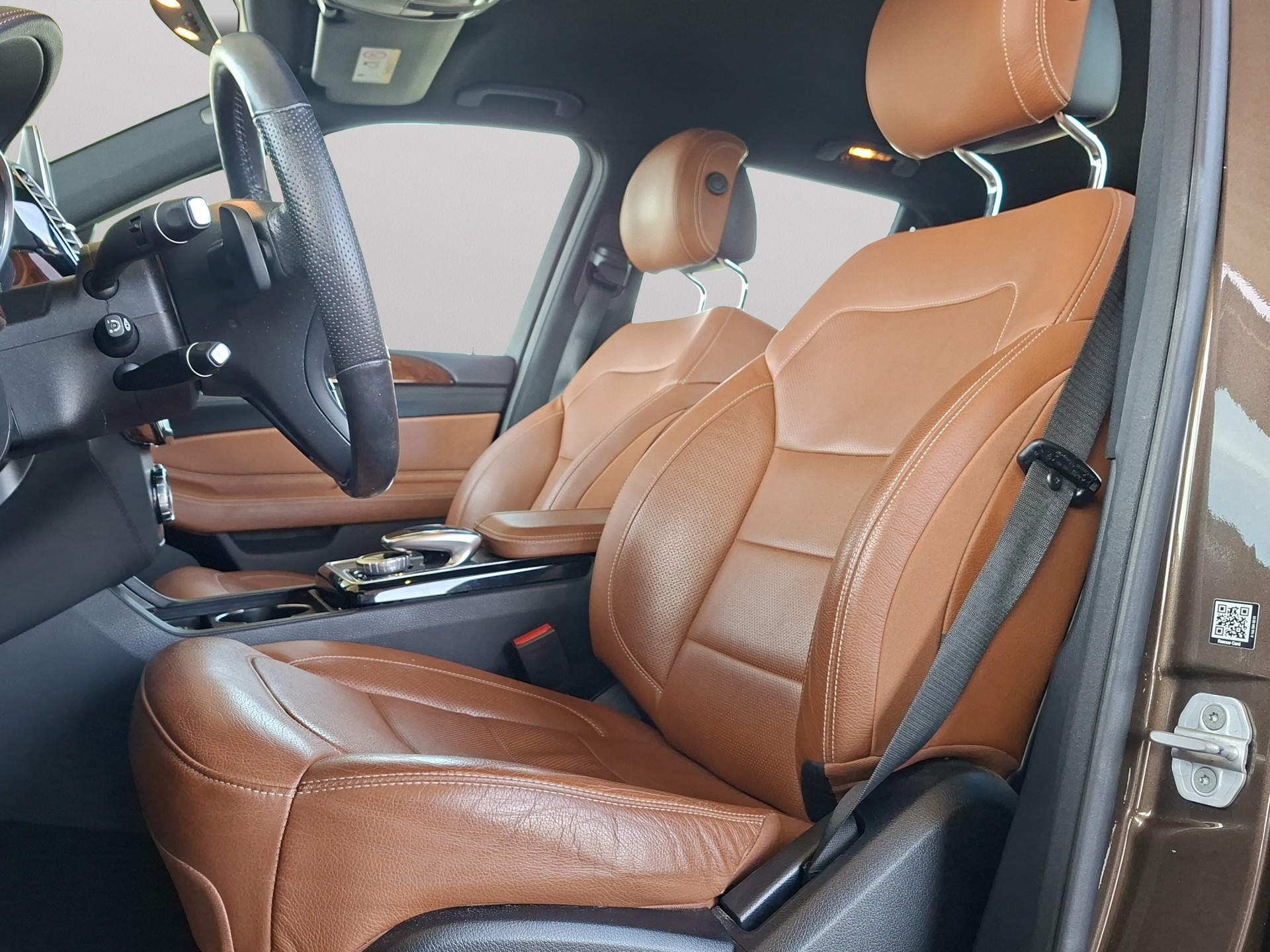 MERCEDES-BENZ GLE 500 e 4Matic 7G-Tronic-image-8