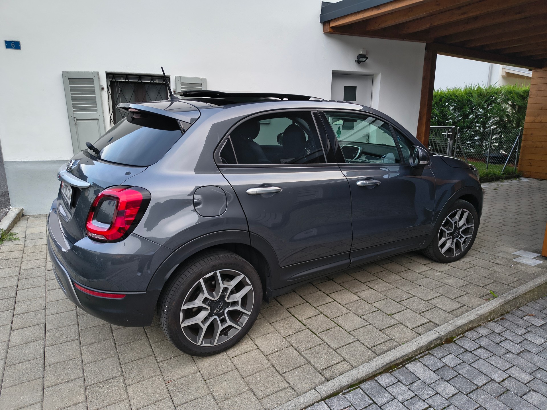 FIAT 1.0 GSE City Cross-image-3