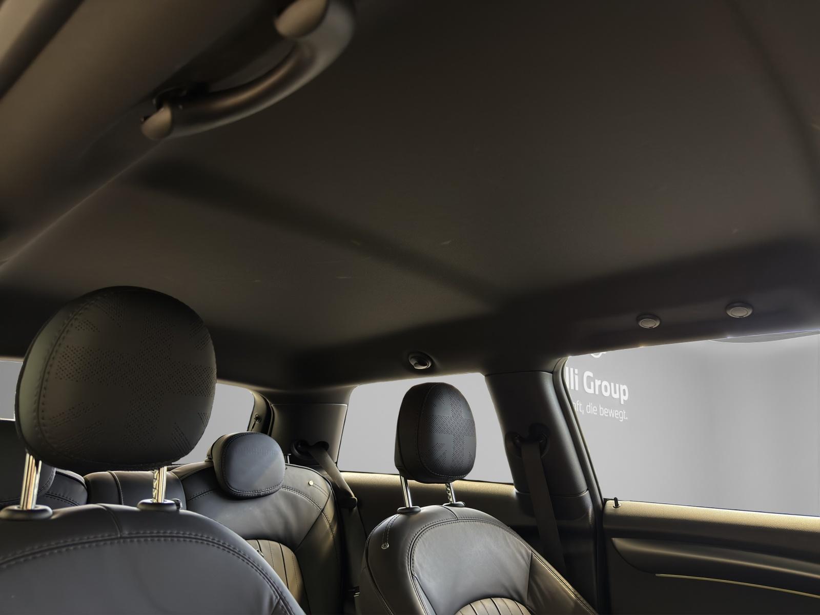 MINI Cooper SE-image-23