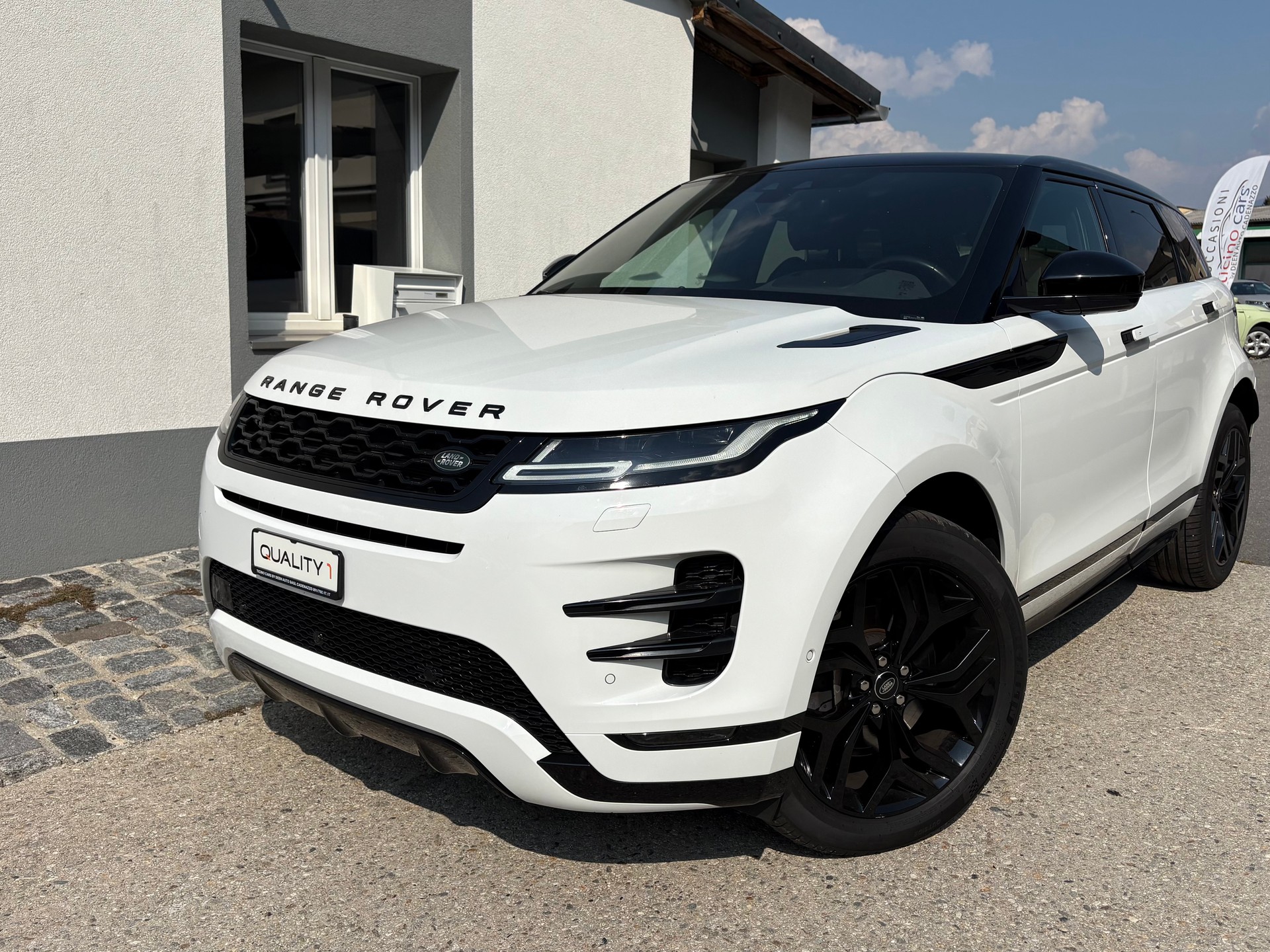 LAND ROVER Range Rover Evoque R-Dynamic P 200 S AT9-image-1