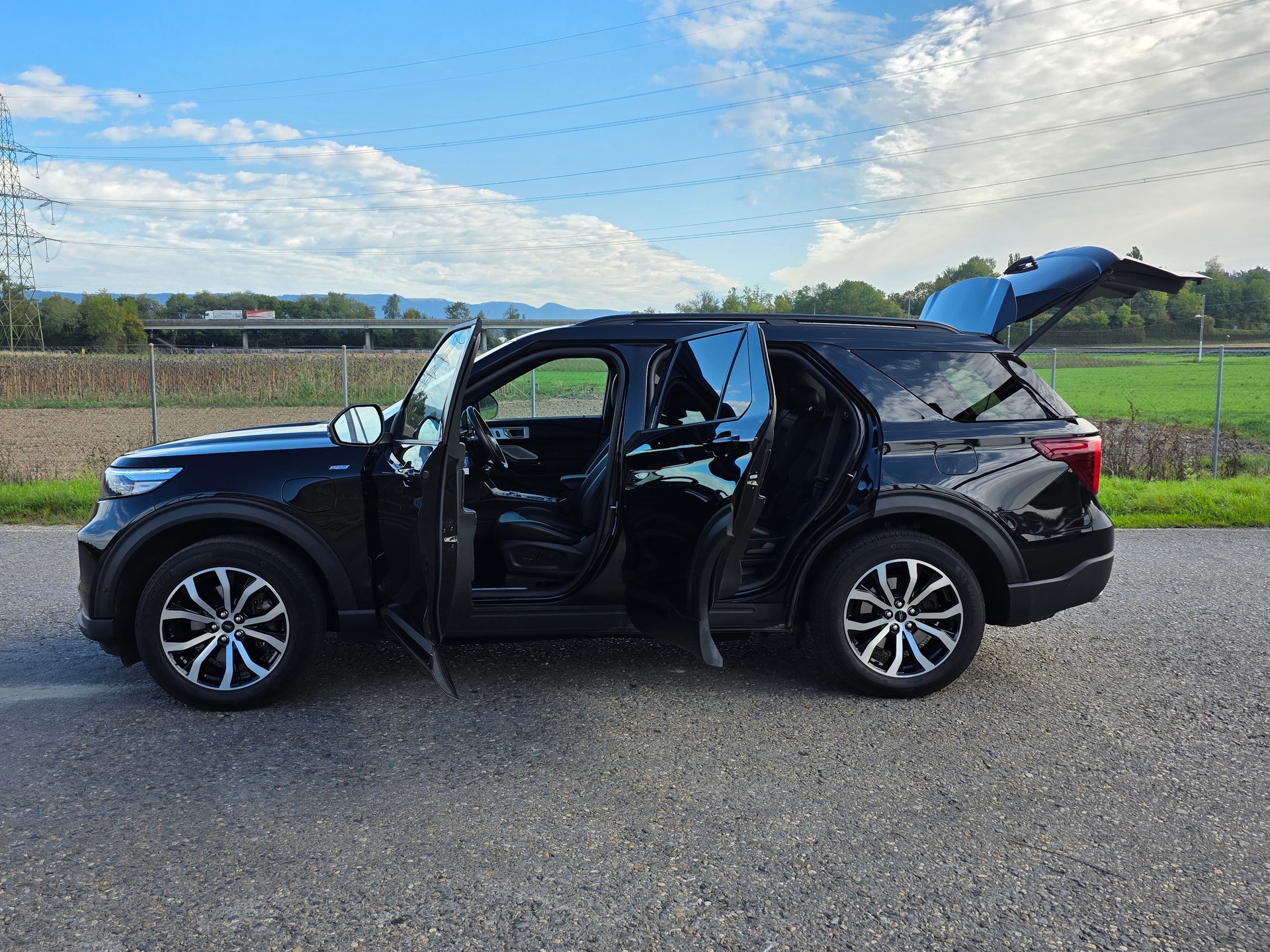 FORD Explorer 3.0 EcoB. Plug-in-Hybrid ST-Line 4WD Aut.-image-3