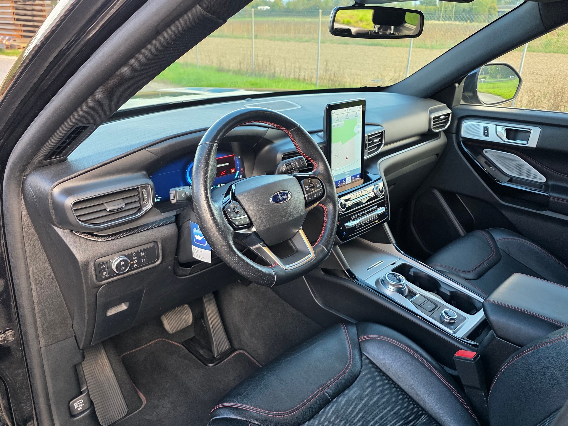 FORD Explorer 3.0 EcoB. Plug-in-Hybrid ST-Line 4WD Aut.-image-12