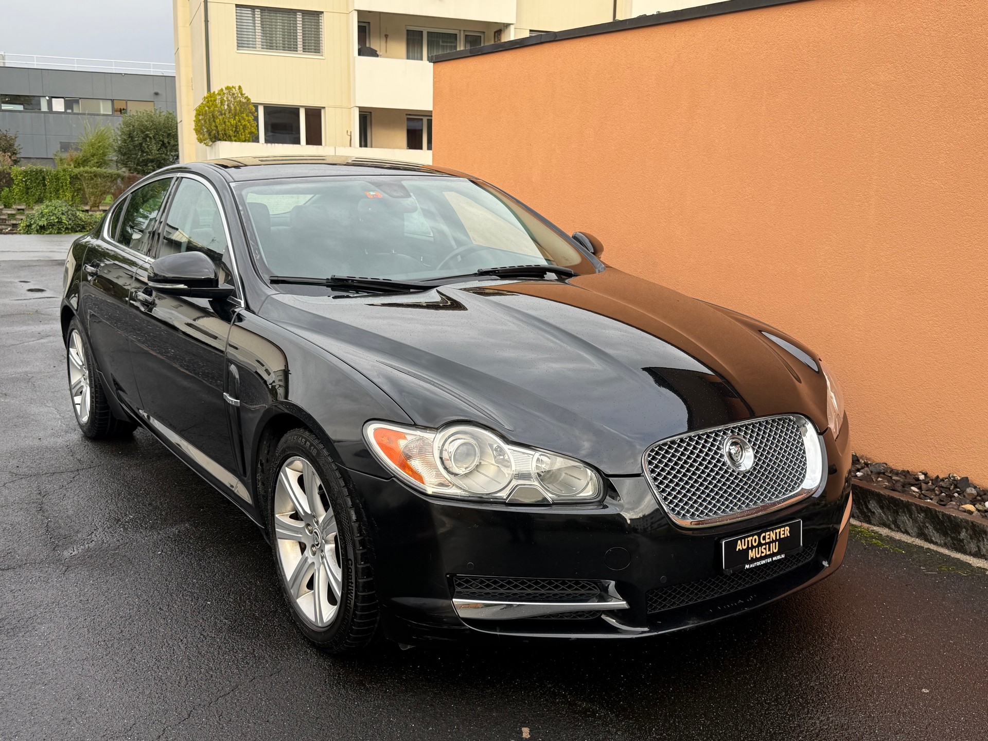 JAGUAR XF 3.0d S V6 Premium Luxury-image-6