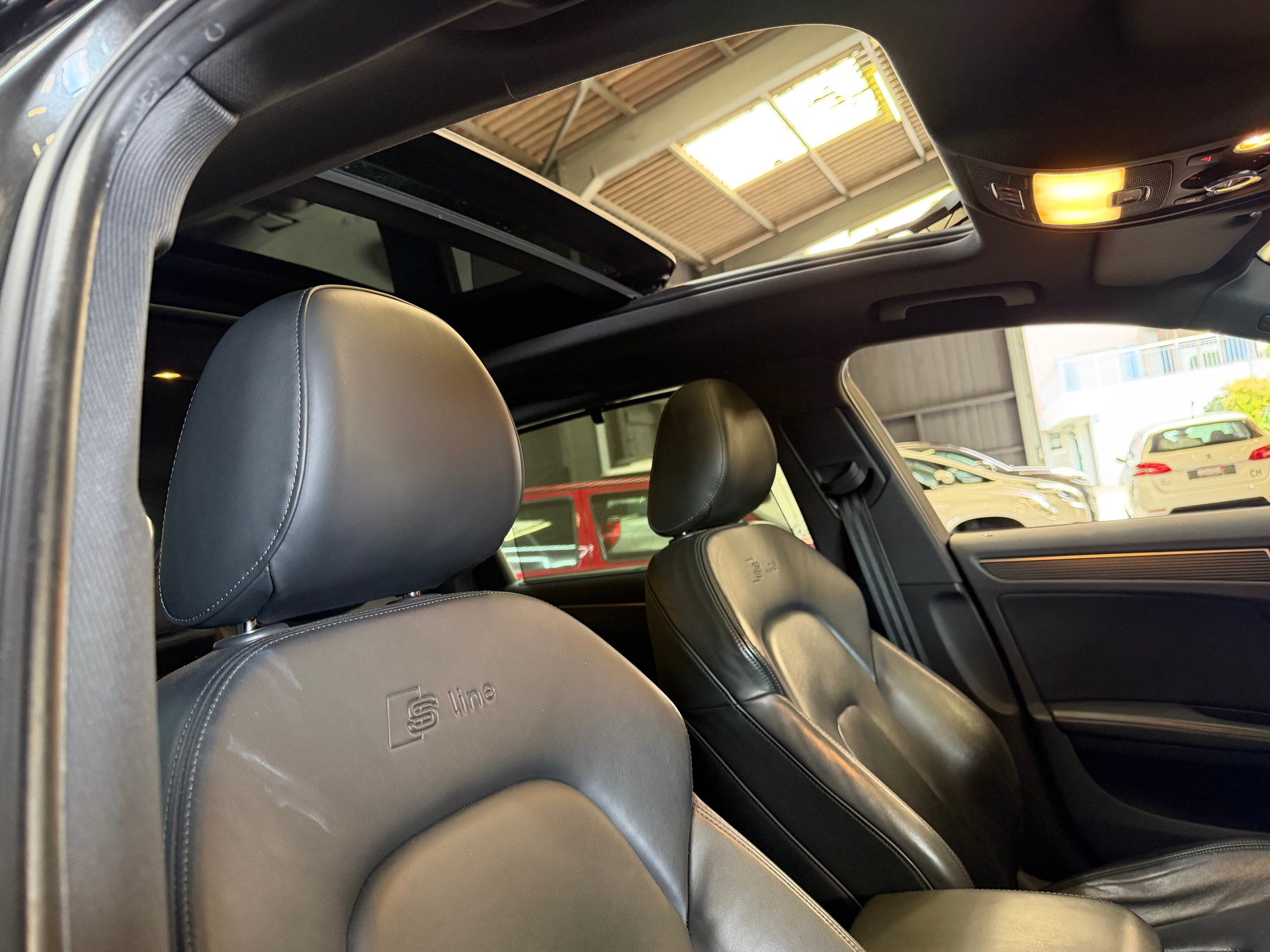AUDI A4 Avant 3.0 TDI quattro S-tronic-image-11