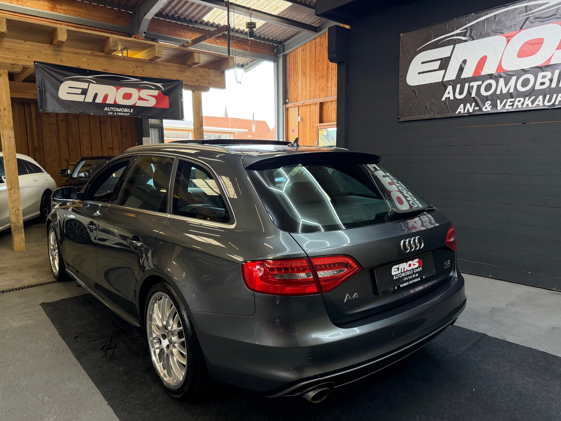 AUDI A4 Avant 3.0 TDI quattro S-tronic-image-6