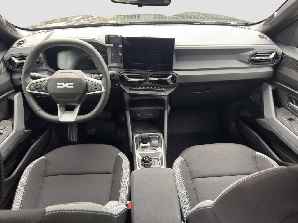 DACIA Duster 1.2 Hybrid Journey 4WD-image-13