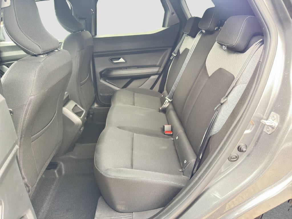 DACIA Duster 1.2 Hybrid Journey 4WD-image-12