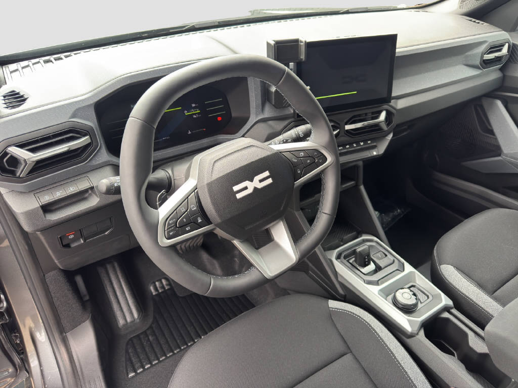 DACIA Duster 1.2 Hybrid Journey 4WD-image-7