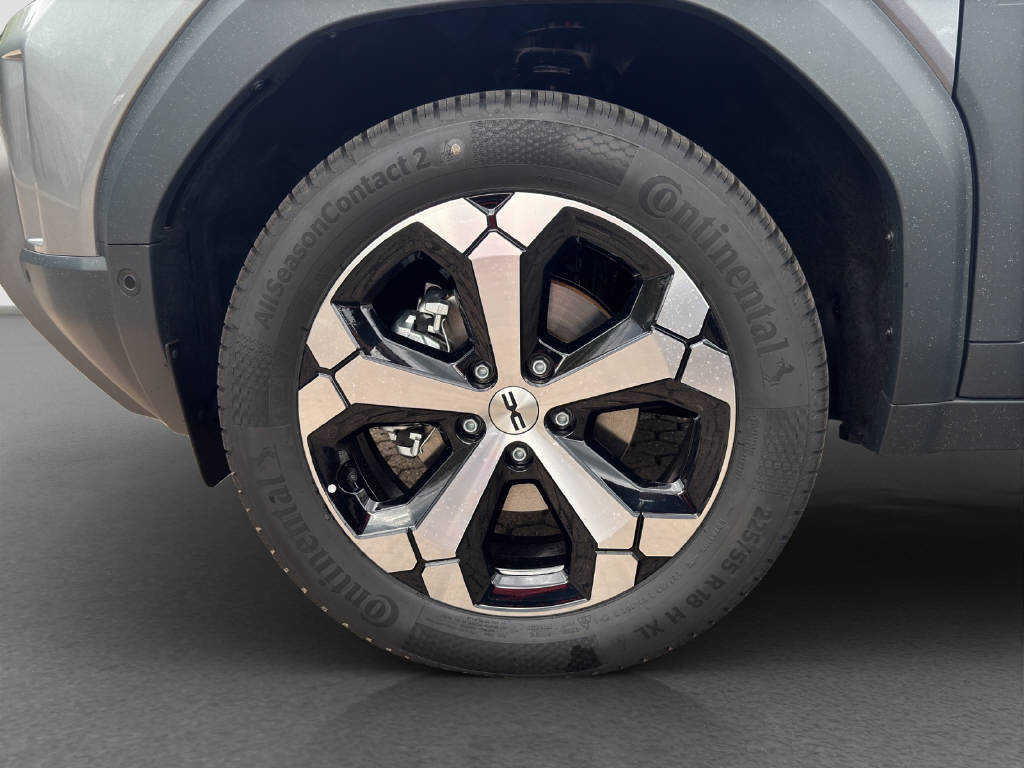 DACIA Duster 1.2 Hybrid Journey 4WD-image-14