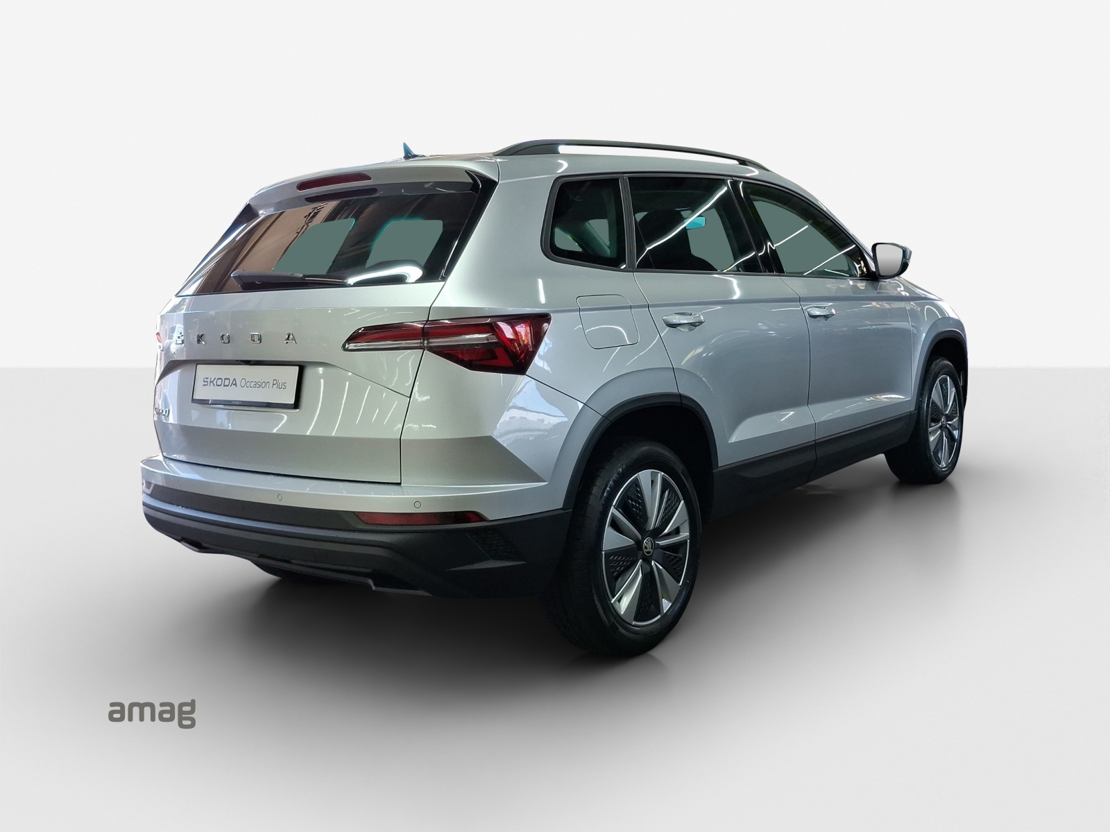 SKODA Karoq 1.5 TSI Ambition-image-4