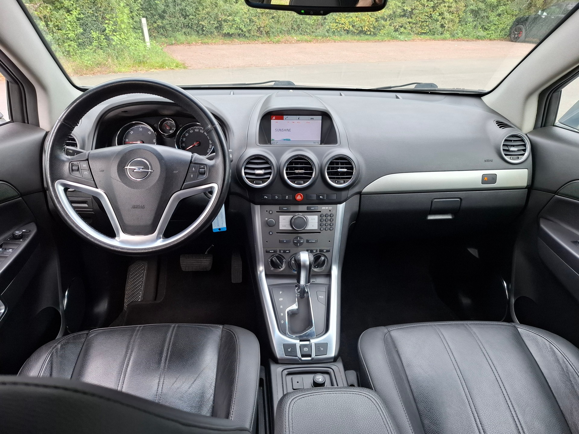 OPEL Antara 2.2 CDTi Cosmo 4WD Automatic-image-9