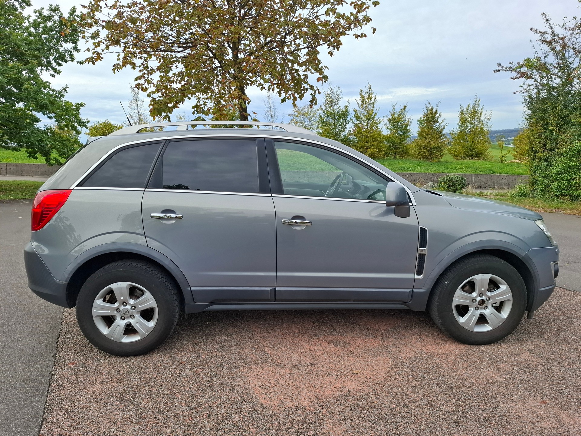 OPEL Antara 2.2 CDTi Cosmo 4WD Automatic-image-6