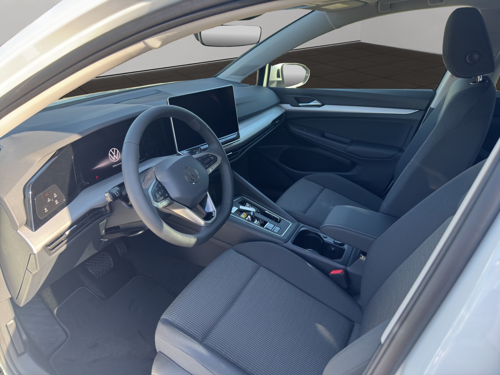 VW Golf 1.5 e TSI mHEV Value DSG-image-3