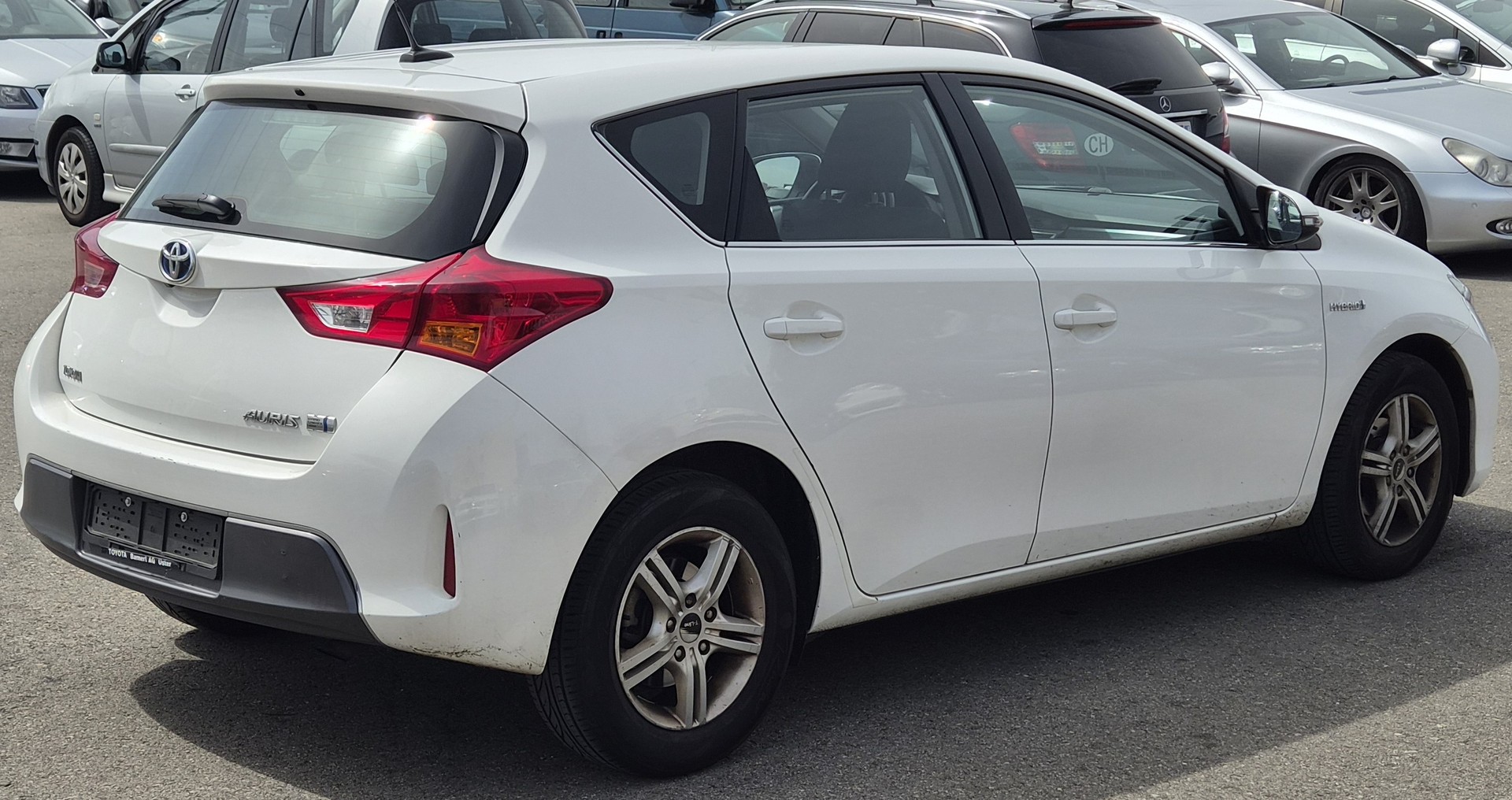 TOYOTA Auris 1.8 16V HSD Linea Luna-image-5