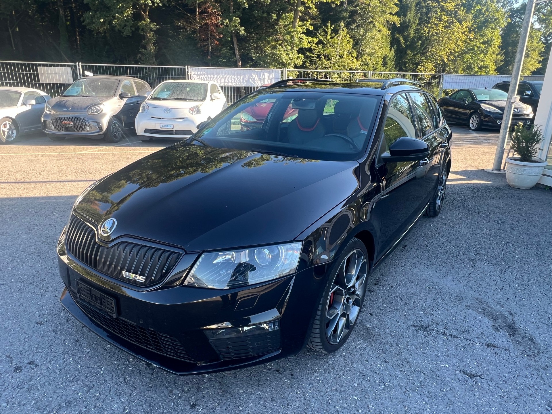 SKODA Octavia Combi 2.0 TSI RS DSG-image-1