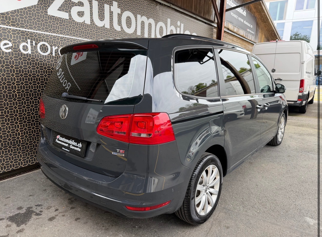 VW Sharan 1.4 TSI BMT Comfortline DSG-image-2