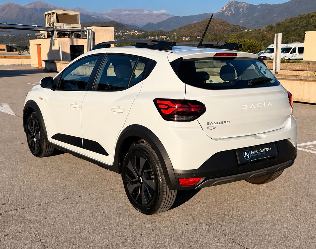DACIA Sandero Stepway TCe 90 Expression CVT-image-4