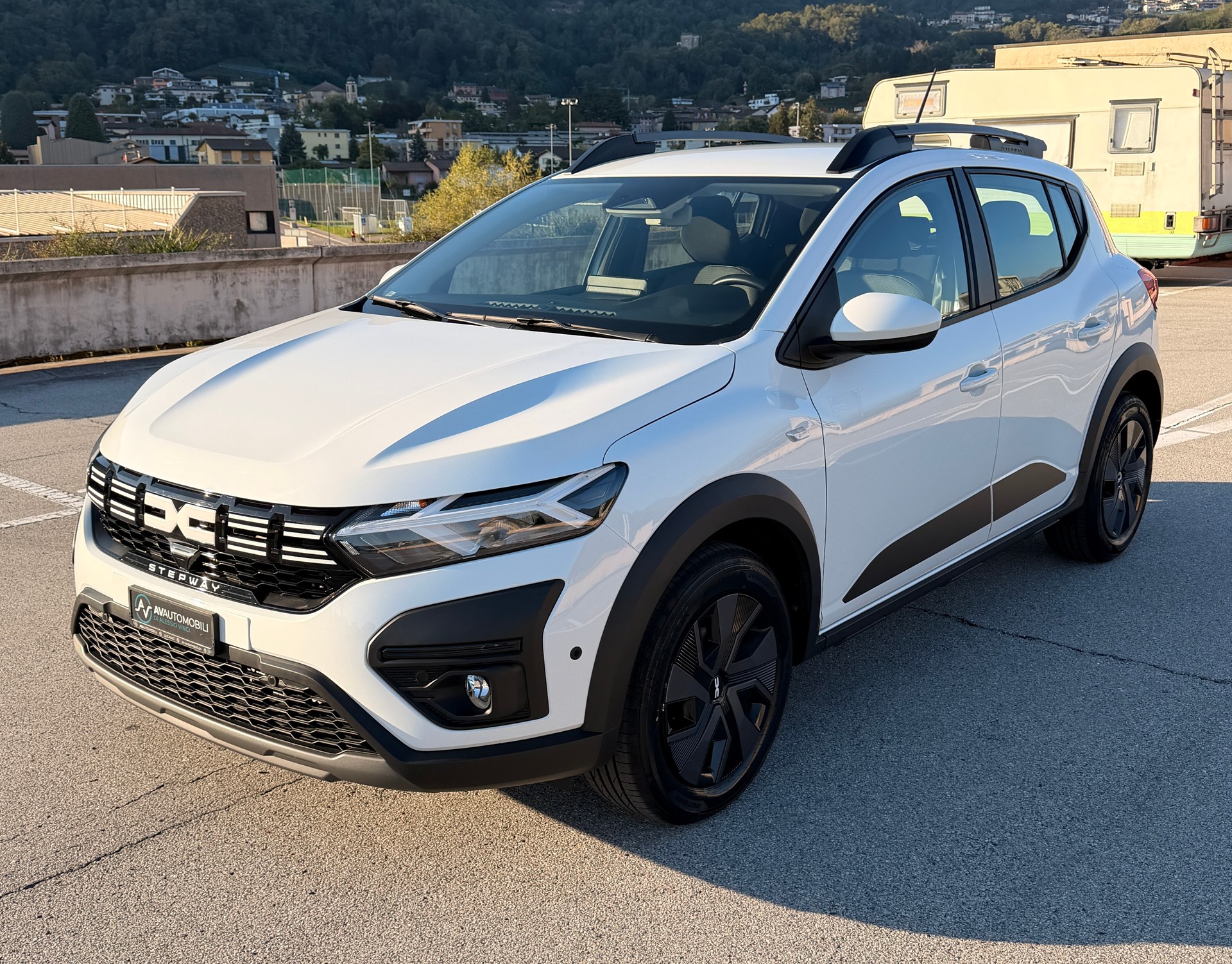 DACIA Sandero Stepway TCe 90 Expression CVT-image-1